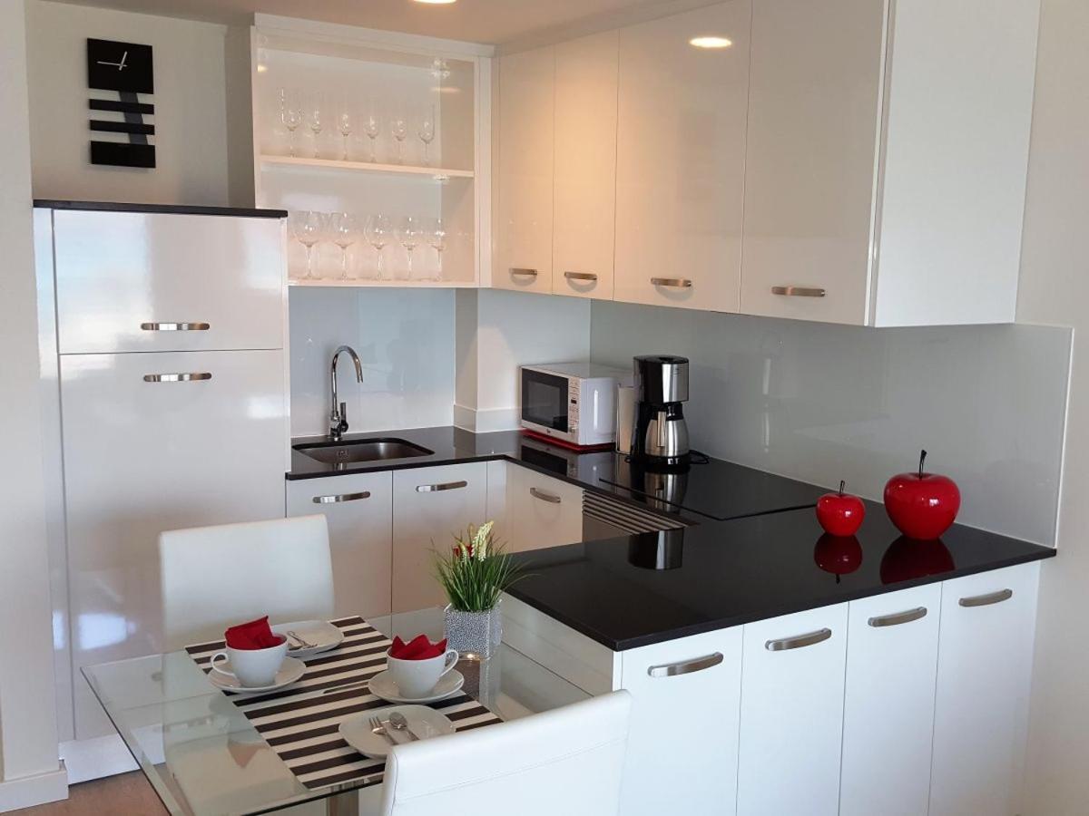 Modern Apartment With Stunning Sea View カラ・ミラー エクステリア 写真